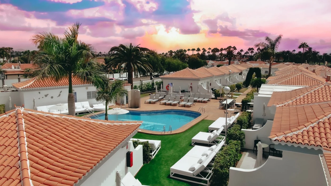 Vue du resort La Mirage · galerie officielle