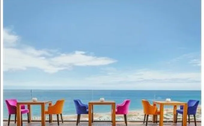 Bohemia Suites & Spa