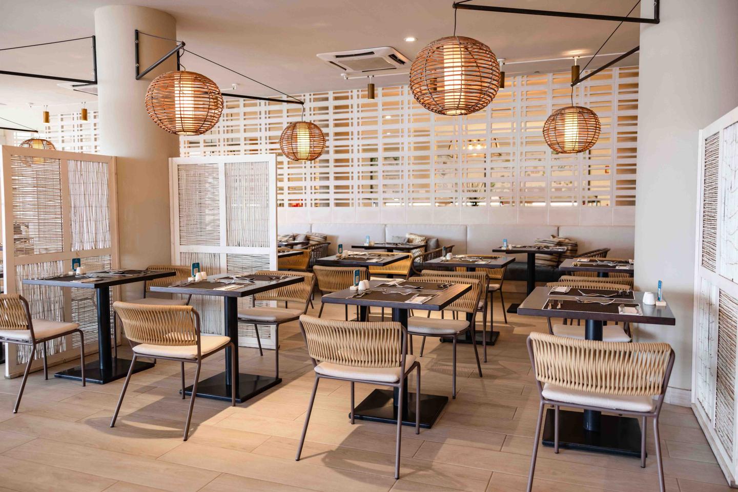Salle du restaurant The Food Garden